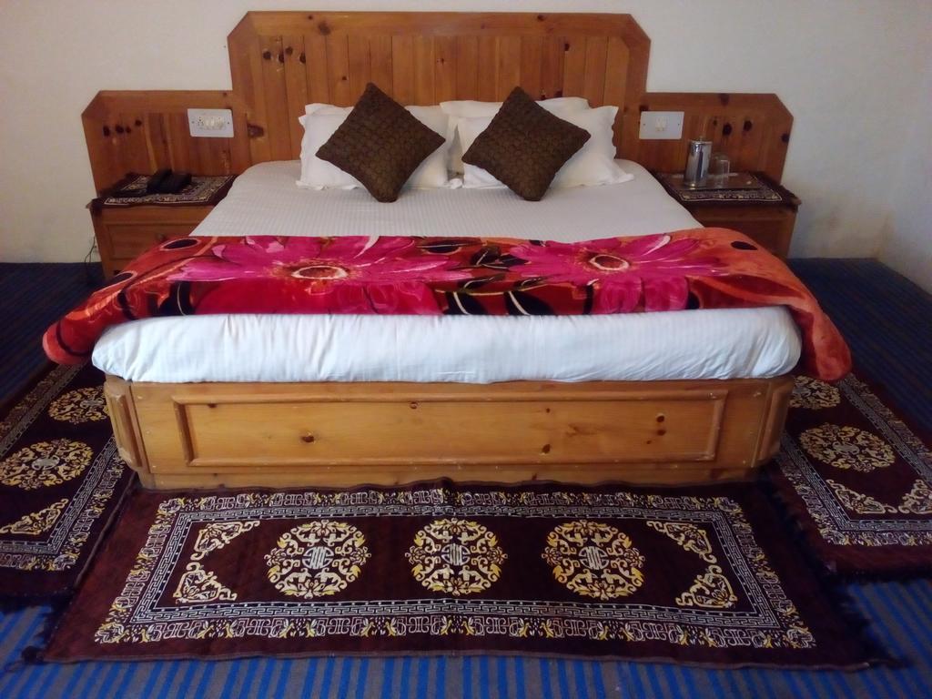 Akash Hills Hotel Manali (Himachal Pradesh) Bagian luar foto