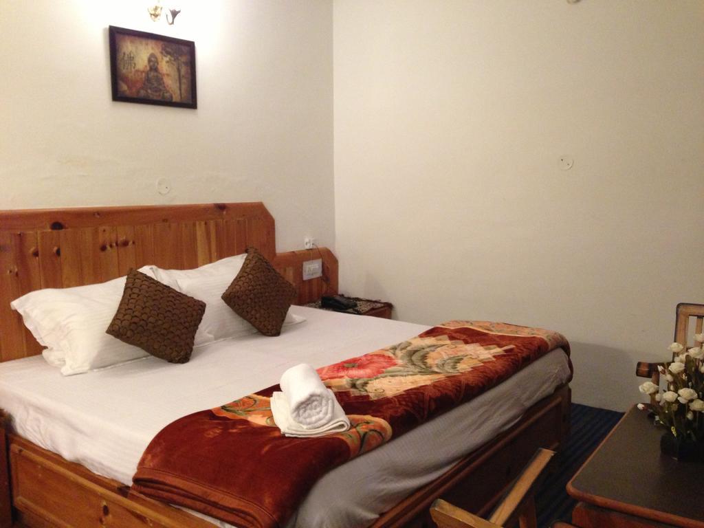 Akash Hills Hotel Manali (Himachal Pradesh) Bagian luar foto