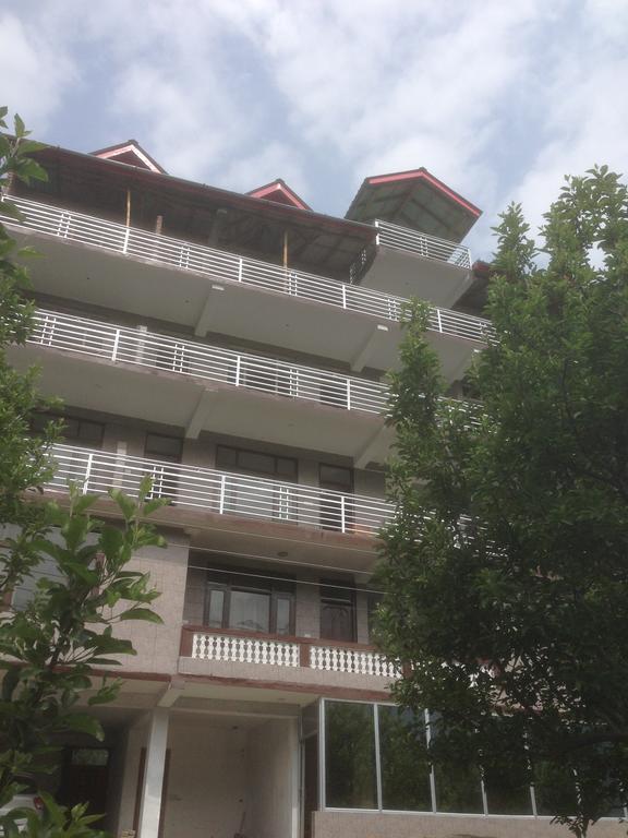 Akash Hills Hotel Manali (Himachal Pradesh) Bagian luar foto